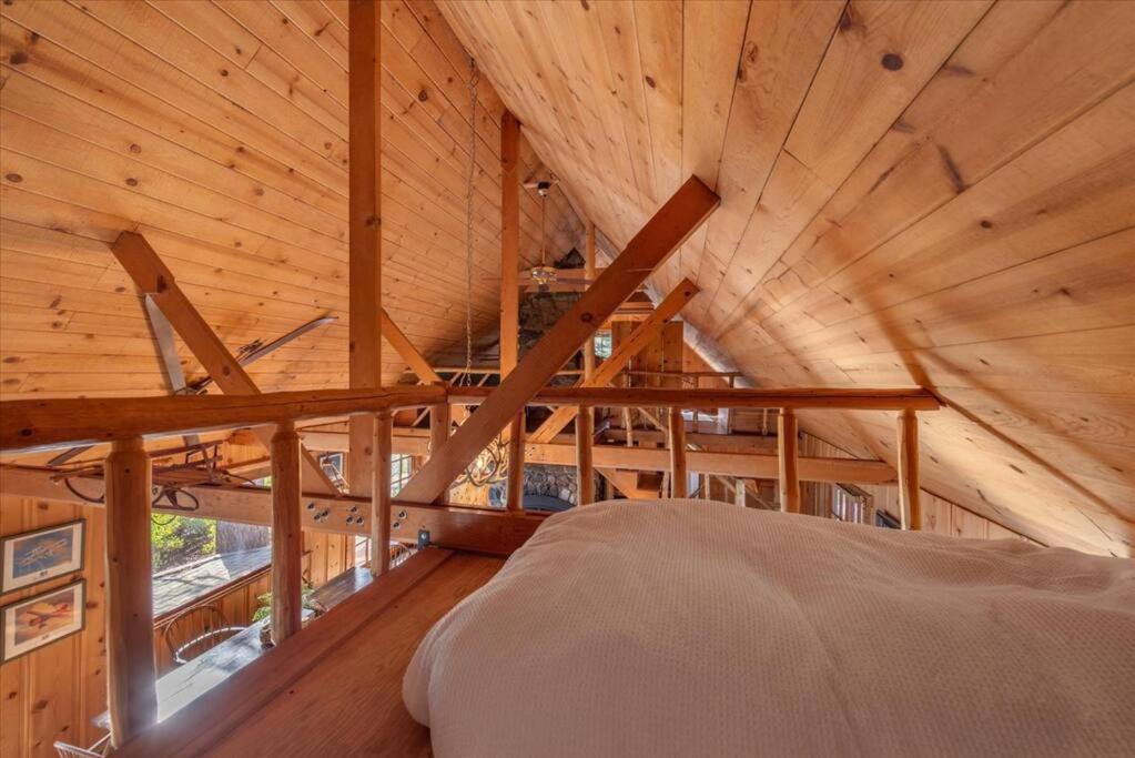 Coziest Cabin In Tahoe W Stone Fireplace Comfy Beds Close To Slopes & Lake Carnelian Bay Εξωτερικό φωτογραφία